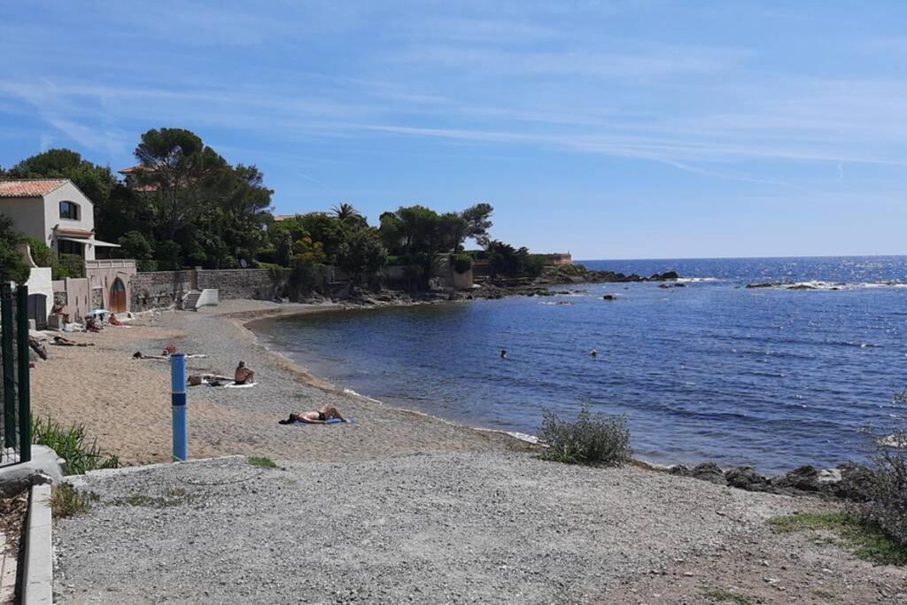 Charmant Appartement Vue Mer A 100M De La Plage. แซงเตกูลฟ์ ภายนอก รูปภาพ