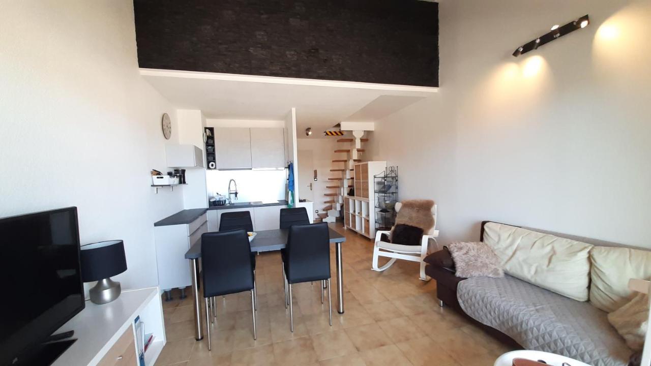 Charmant Appartement Vue Mer A 100M De La Plage. แซงเตกูลฟ์ ภายนอก รูปภาพ